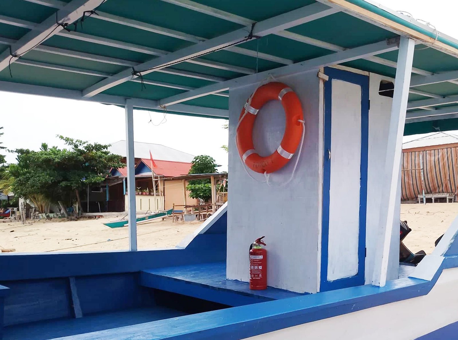 sewa perahu_di manado sewa perahu di manado