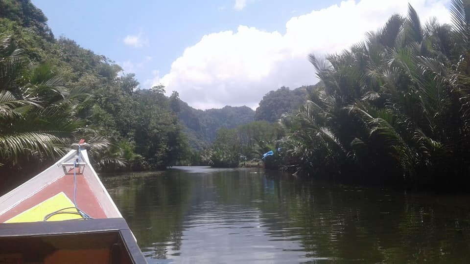 Karst-ramang ramang-south-sulawesi Karst limestone -South sulawesi tours