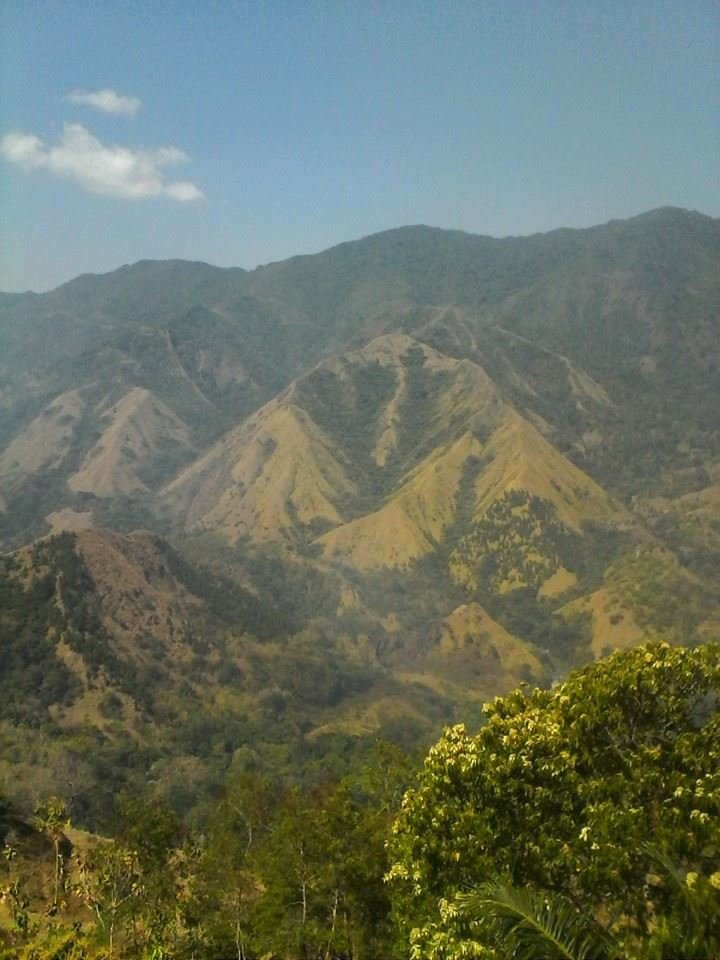 buntu-kabobong-south_sulawesi tours Bukit Nona, - Enrekang, South SUlawesi tours