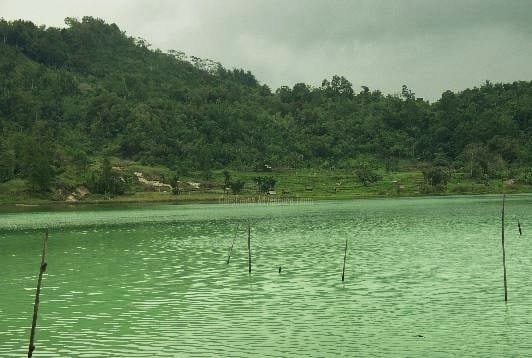 Linow-lake - north sulawesi North Sulawesi