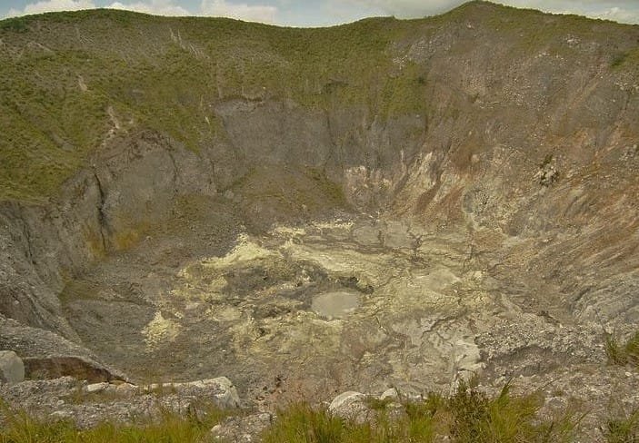 minahasa_tours mawahu-volcano-trekking
