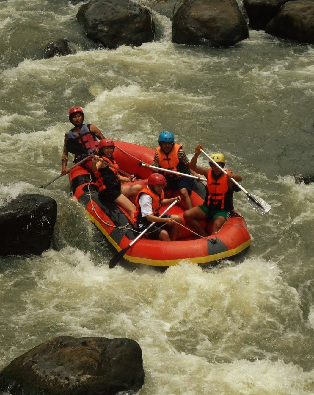 white_water-rafting-minahasa-tours minahasa-tours-white-water-rafting