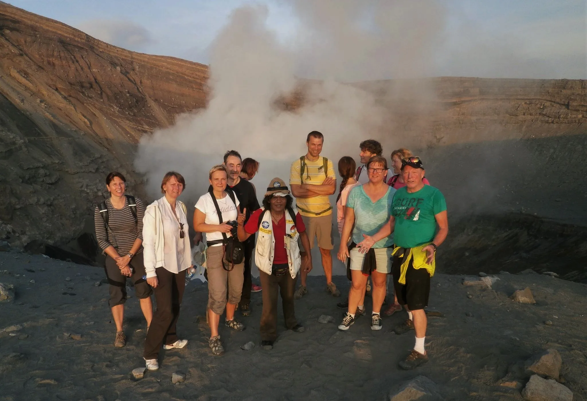 lokon volcano trekking. Lokon Vulcano group tours