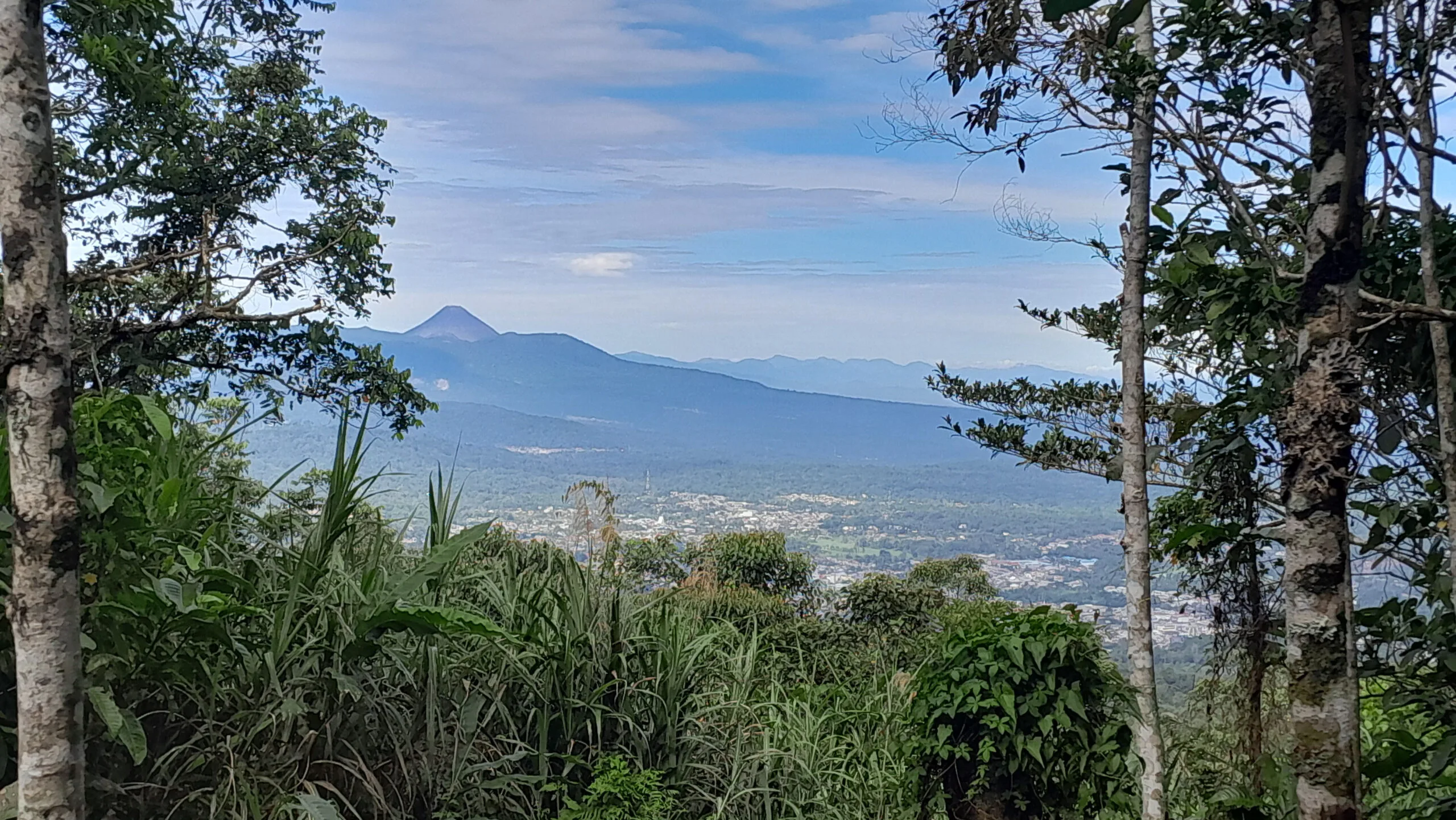 mahawu-vulcano-trekking