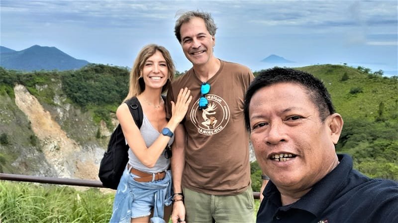 Mahawu vulcano trekking with Italian Couple