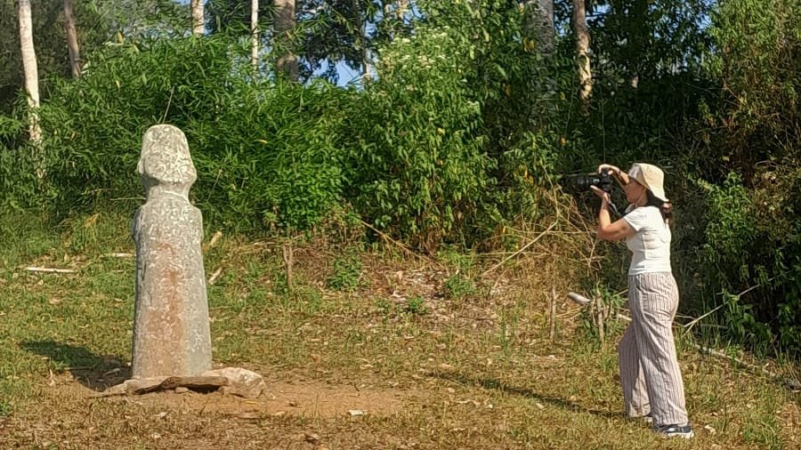 megalithics-lorelindu-tour megalithic lorelindu tours