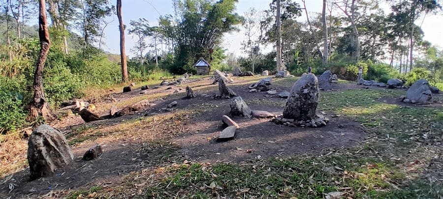 Napu valley megalithic tours