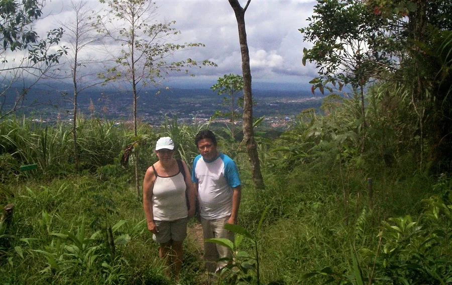 tour sulawesi-and-beyond about-tumoho